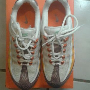 ON SALE !Womens Nike Air Max 95 Zen Size 7